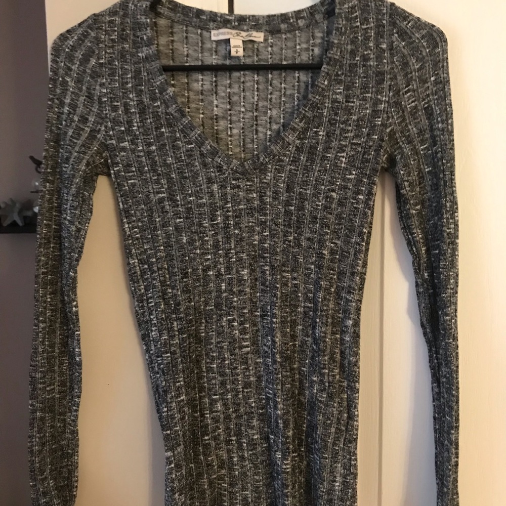 V-neck top